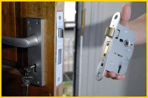 Metro Locksmith Services San Diego, CA 619-824-3405 - 13-lock-replace
