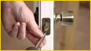 Metro Locksmith Services San Diego, CA 619-824-3405 Metro Locksmith Services San Diego, CA 619-824-3405 - 14-install-new-lock
