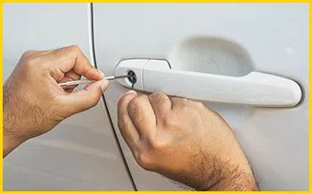Metro Locksmith Services San Diego, CA 619-824-3405 - 21-car-locksmith