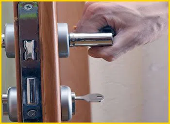 Metro Locksmith Services San Diego, CA 619-824-3405 Metro Locksmith Services San Diego, CA 619-824-3405 - 7-lock-installation